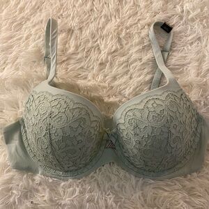 NWT Victoria’s Secret mint green Body by Victoria demi bra with lace size 36D